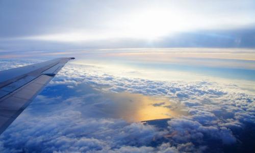 Красивые фото парящих самолетов в бескрайнем небе